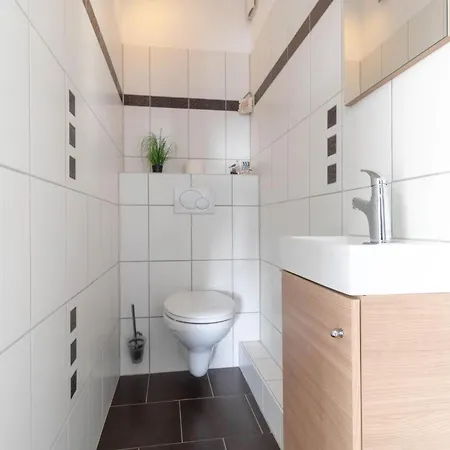 Haus Godewind 5 Mit Balkon Und Strandkorb Binz